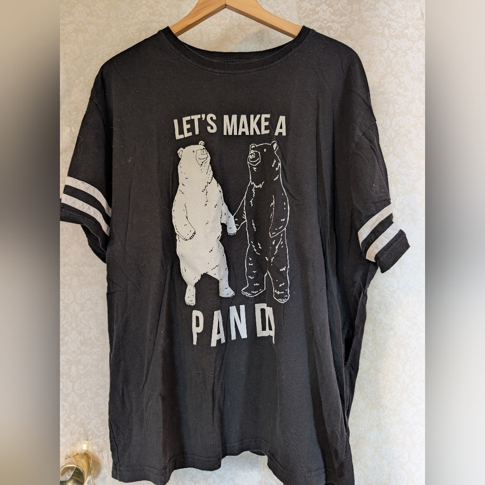 iml‎ Let's Make A Panda T-shirt. 2XL